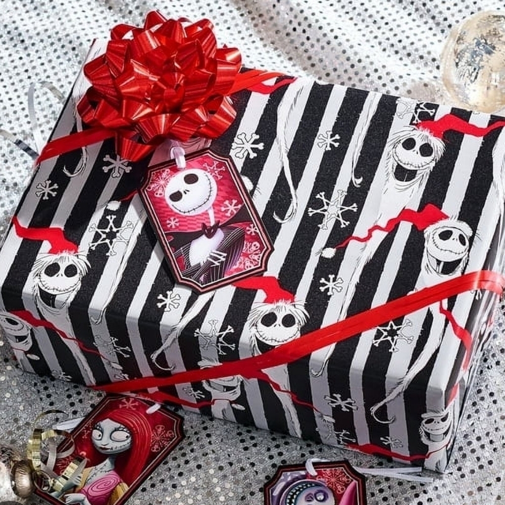 Gift wrap wrapping service 🎁 Disney nightmare before Christmas holiday